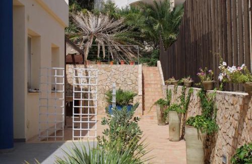 Porto Palo House | Casa Serra