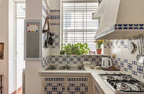 Palermo Apartment | Casa Sole Luna con giardino by Wonderful Italy