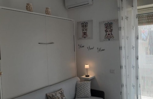 Torre Archirafi House | "Casa Sole Mare- appartamento vicino al mare tra Etna e Taormina