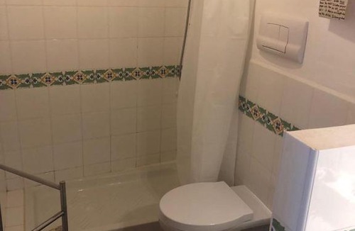 Rinella Apartment | Casa tipica eoliana sulla spiaggia nera di Rinella