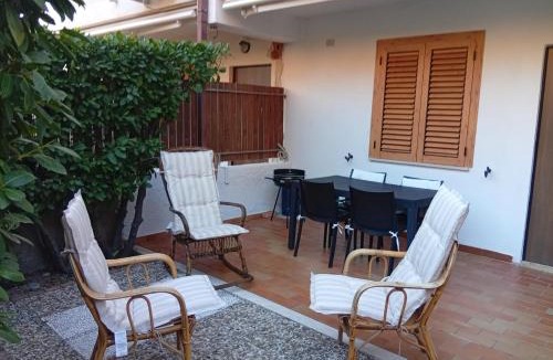 Scaro-Reggio-Scornavacca-Vardano House | Casa Torre