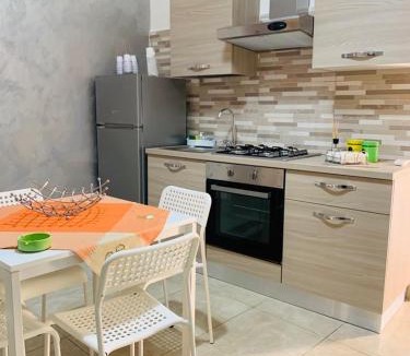 Militello in Val di Catania Bed & Breakfast | Casa Vacanze San Nicolò