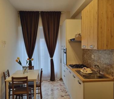 Coste Apartment | Casa vacanze giulia