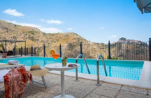 Castelmola House | Casale Di Caterina