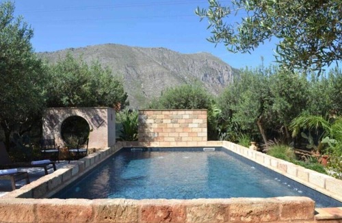 Castelluzzo Villa | CASALE DOMENICA - Relaxing cottage surrounded by nature