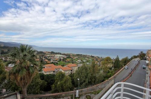 Santo Stefano di Camastra Apartment | Case Vacanza Le Casette