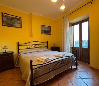 Lipari Historic Centre Apartment | Case Vacanze Albamarina