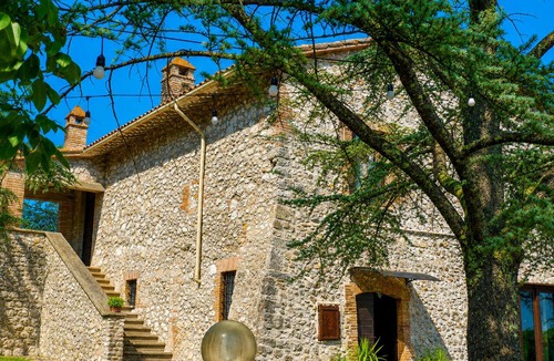 Avigliano Umbrio Apartment | Caserinzio farmhouse - Girasole panoramic view with pool
