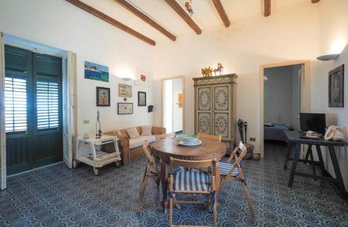 Porticello Apartment | Casetta Bianca Sant'Elia