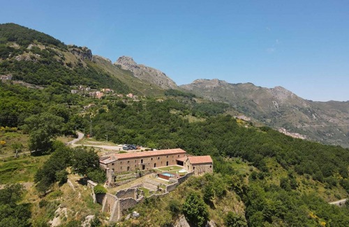 Longi House | Castello di Mile - trekking e relax in Sicilia