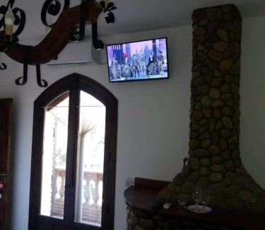 Enna House | Castello