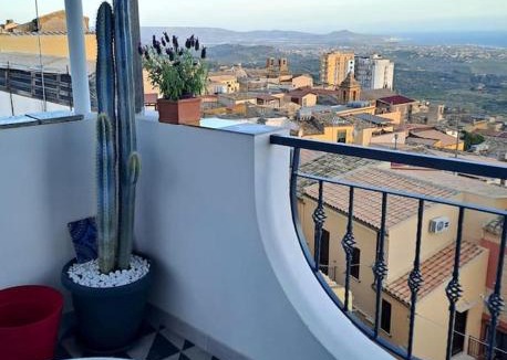 Agrigento Apartment | Casuzza al Duomo con vista Valle dei Templi!