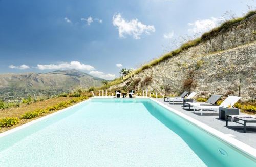 Custonaci Villa | Cava
