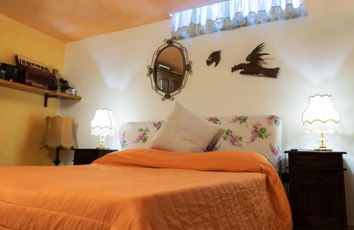 Borgo-Sanzio Apartment | Cavour Appartament