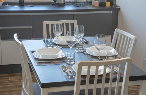 Corso dei Mille - Sant'Erasmo Apartment | Central Station Home - Fanale Rentals