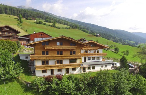 Wald im Pinzgau Ski Chalet | Chalet in Wald near Zillertal Arena