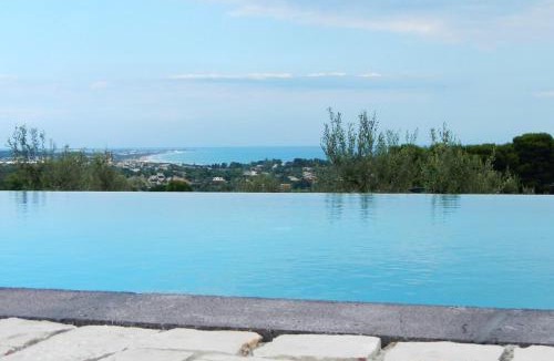 Pozzallo Villa | Charming Villa in Pozzallo with Private Pool
