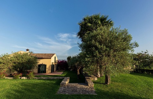 Trappitello Villa | Chateaux Lemon in the lush Taormina countryside-2 pools-8 bedrooms-top garden