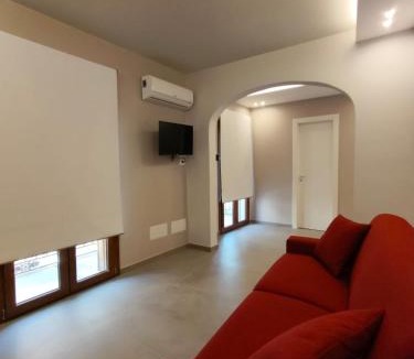 Castelbuono House | Chiazzannintra