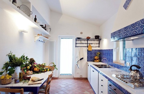 Vita Villa | Chirchiaro - Four Bedroom Villa, Sleeps 8
