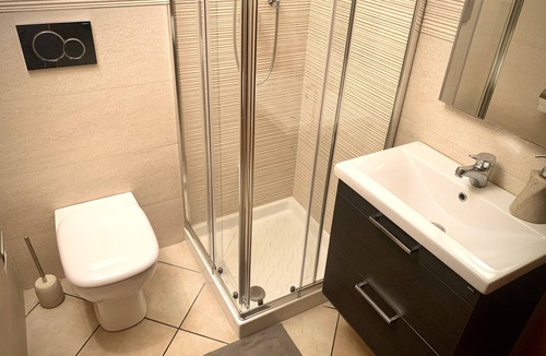Picanello-Ognina-Barriera-Canalicchio Apartment | Cinema Open-space