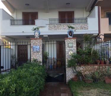 Santa Teresa di Riva Bed & Breakfast | Colapesce