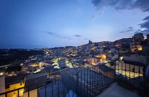 Caltagirone Apartment | Comfort, style and views: your perfect stay at Civico24rooms