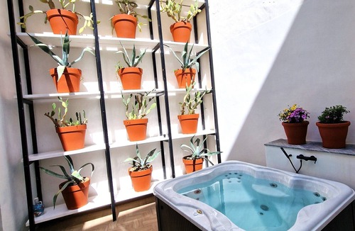 Anacapri Villa | Comfortable apartment in Villa in the historic center.