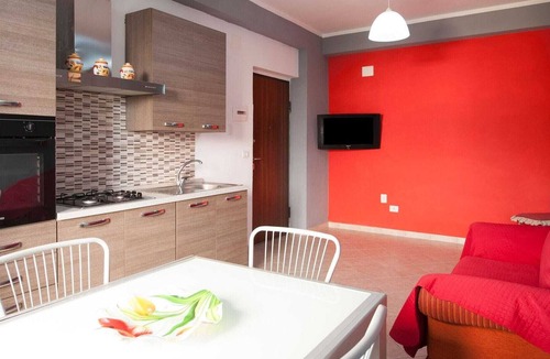 Nizza di Sicilia House | Comfy Holiday Home in Nizza di sicilia on the coast