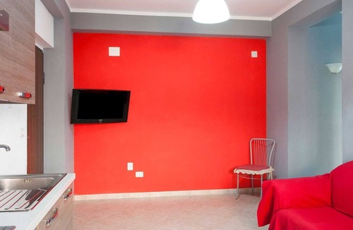 Nizza di Sicilia House | Comfy Holiday Home in Nizza di sicilia on the coast