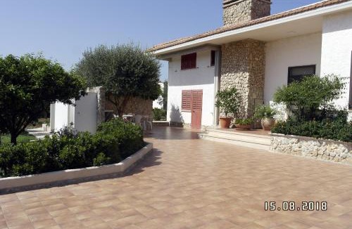 San Lorenzo Apartment | Comodo Appartamento al Piano Terra in Villa a San Lorenzo