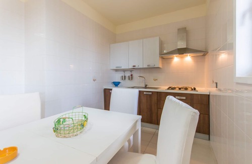 Casa Santa Apartment | condominium apartment LILY