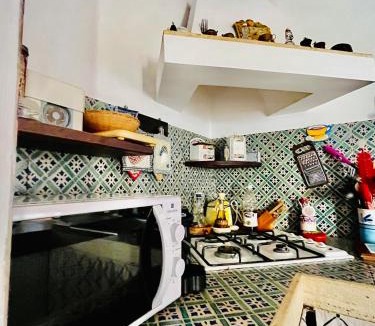 Erice Apartment | Cortile Padre Vincenzo