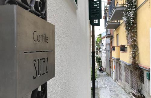San Giovanni Gemini House | Cortile Suez