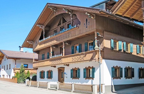 Uderns Apartment | Cosy apartment for 2 people with WIFI and TV