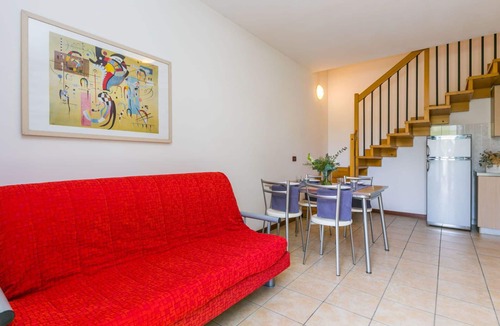 Torre di Fine Apartment | Cosy apartment for 4 guests with WIFI, A/C, TV and terrace