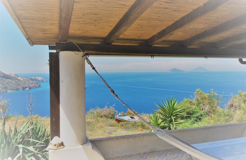 Lipari Villa | Cottage Atollo