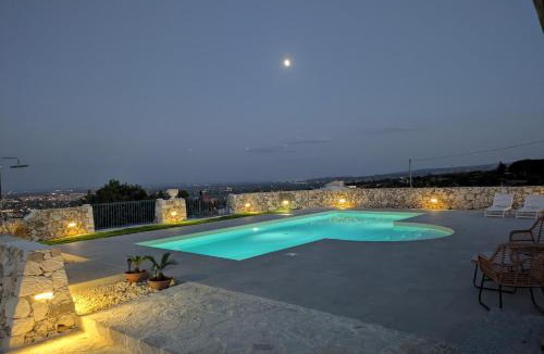 Solarino Apartment | Country house with view on Syracusae gulf