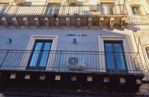 Catania City Centre Apartment | Cozy and elegant apartment in the historic center