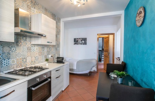 Santa Venerina Apartment | Cozy apartment in Santa Venerina with house a mountain view