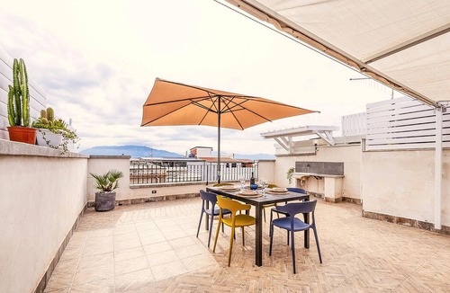 Trappeto Apartment | Cozy apartment in Trappeto with WiFi