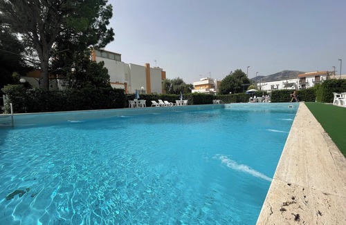 Partanna Apartment | Cozy apartment just minutes from the beautiful Mondello beach.
