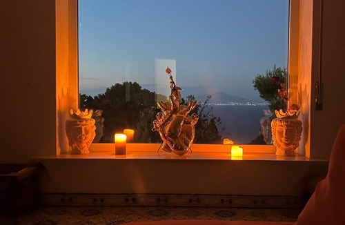 Marina Piccola Apartment | Cozy Caprese house with breathtaking views of the island