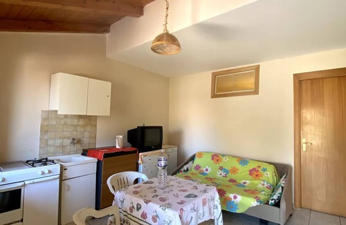 Licata Apartment | Cozy cottage with panoramic sea view and bathtub in Montesole, Licata