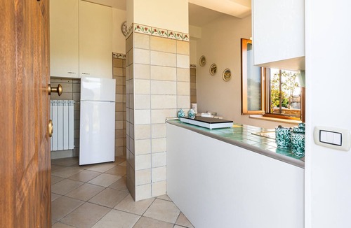 Agropoli House | Cozy home in Agropoli with house sea view