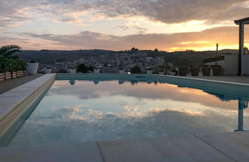 Giarratana House | Cozy home in Giarratana with WiFi