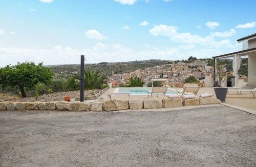 Giarratana House | Cozy home in Giarratana with WiFi