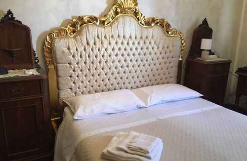 Old Town Apartment | Cozy two-room apartment in the historic center of Catania