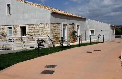 Modica Apartment | CrauNari Rural Tourism