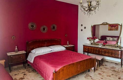 Santa Lucia Apartment | Cuella's Apartment - Syracuse